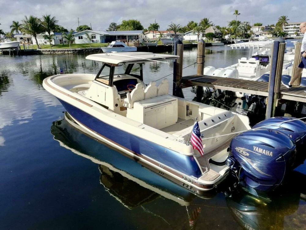 Chris-Craft  Yacht For Sale