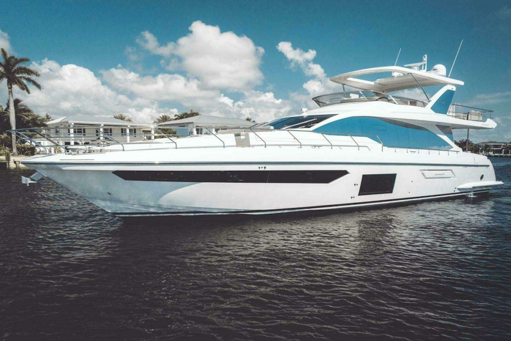 Azimut 72 Fly Yacht For Sale