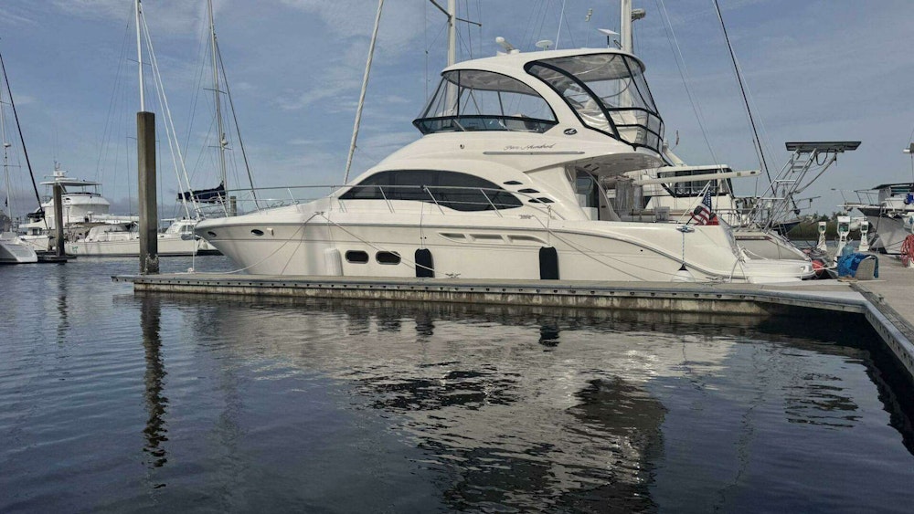 Sea Ray 500 Sedan Bridge Yacht For Sale