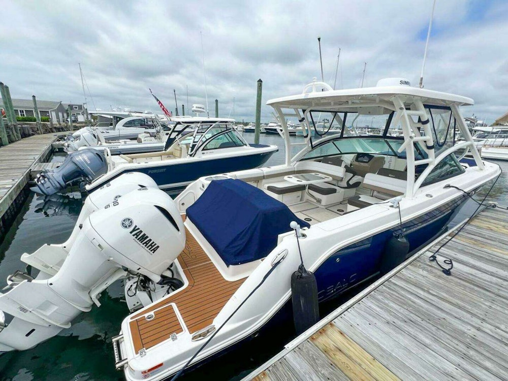 Robalo R317 Yacht For Sale