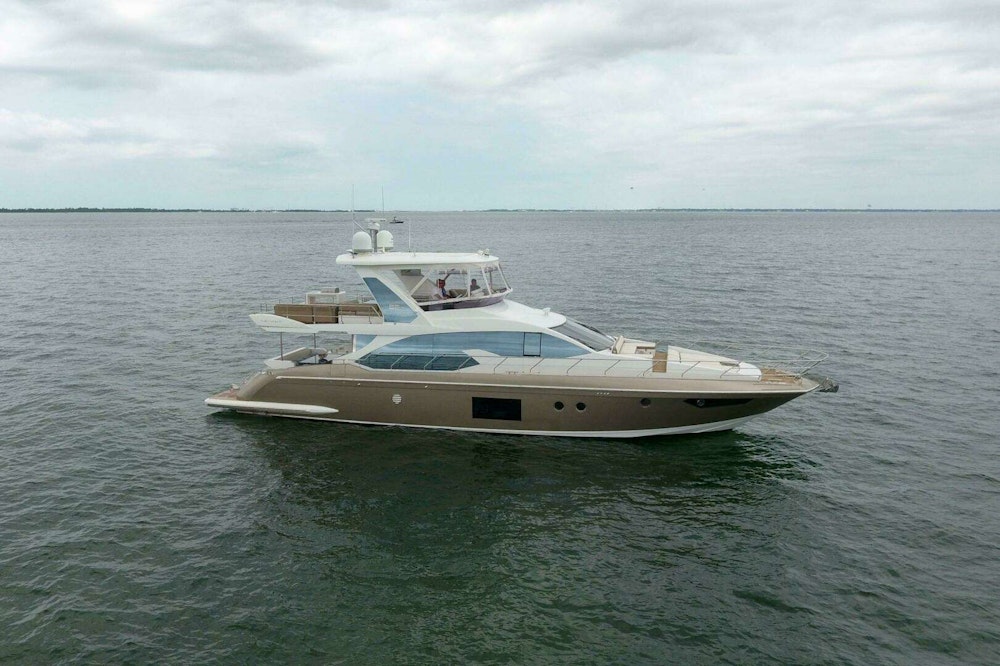 Azimut 66 Yacht For Sale