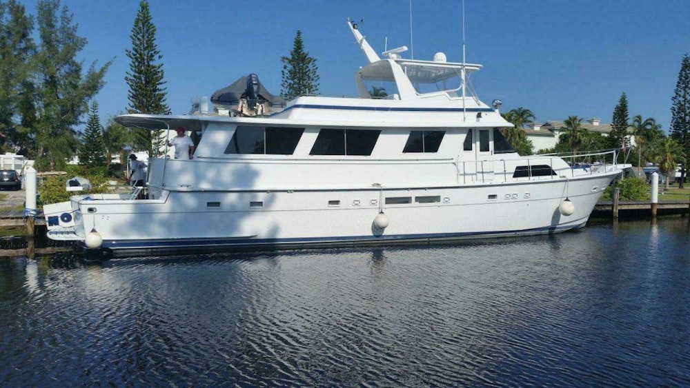 Hatteras 70 Cockpit Motor Yacht Yacht For Sale