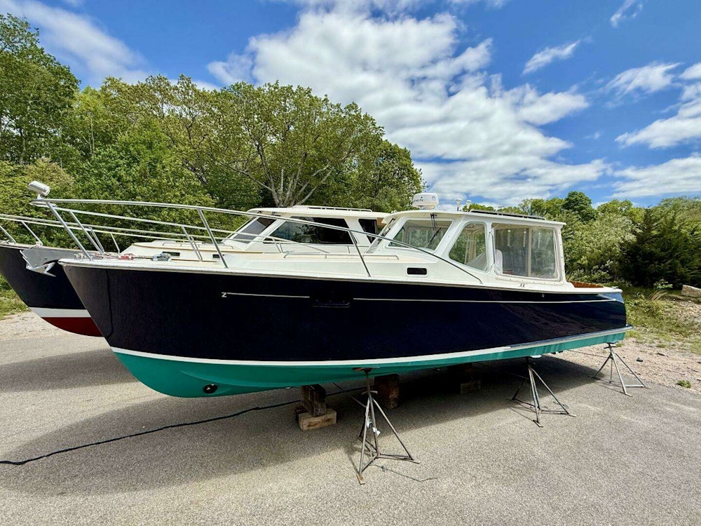 MJM 34z Downeast Yacht For Sale