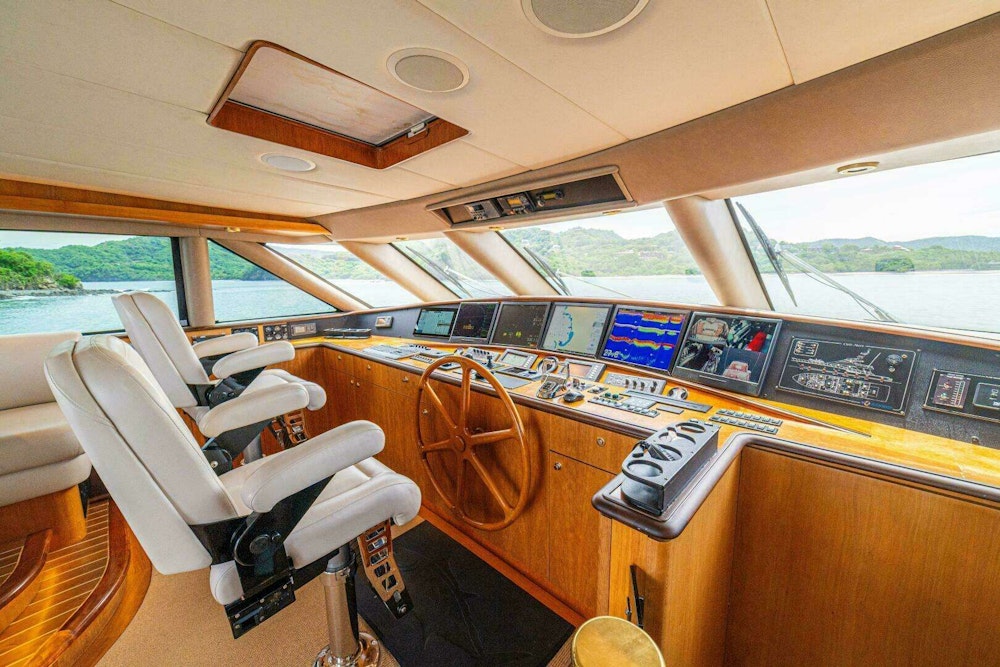 Queenship 98 Custom Yachtfish Yacht For Sale