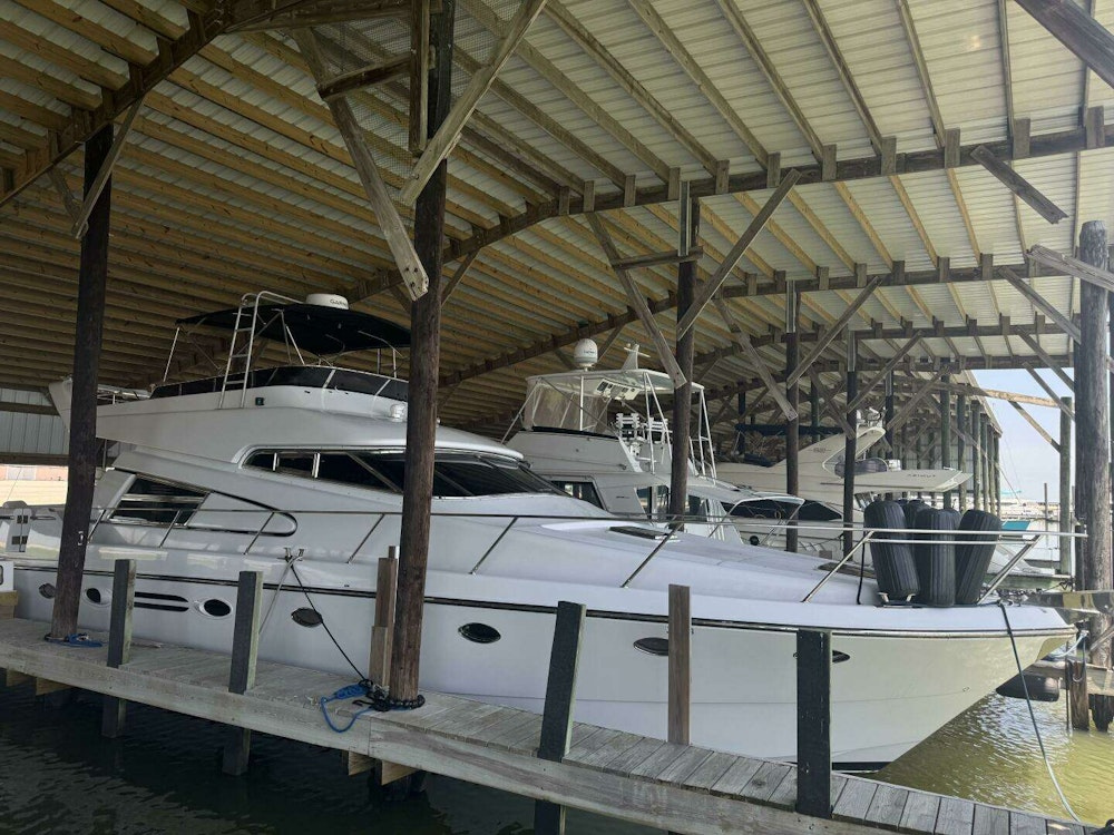 Johnson 56 High Tech Motor Yacht Yacht For Sale