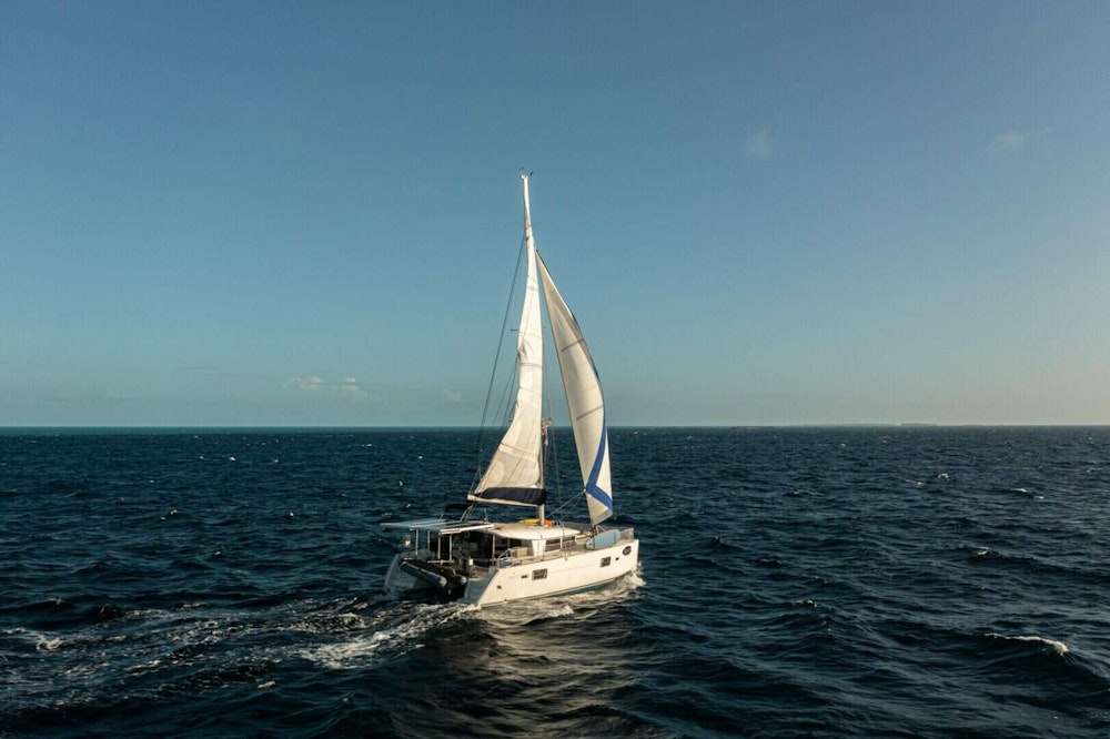 Lagoon  Yacht For Sale