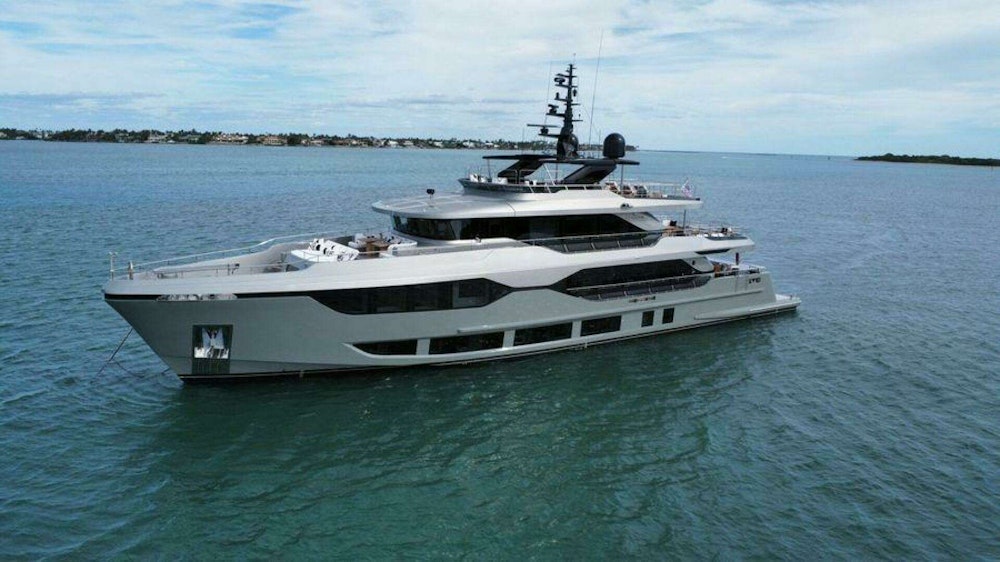 Majesty Yachts 120 Yacht For Sale