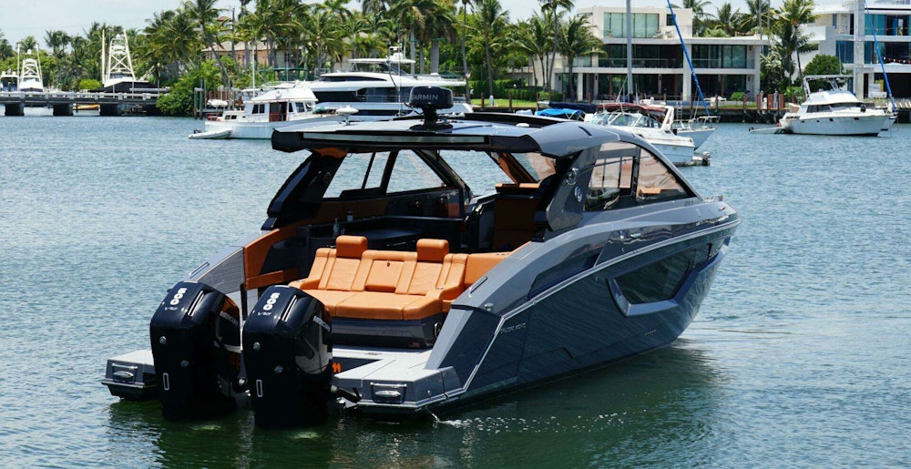 Cruisers Yachts 42 GLS OB Yacht For Sale