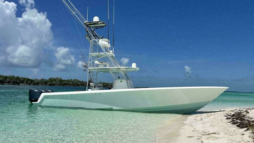 Contender 39 ST Yacht For Sale