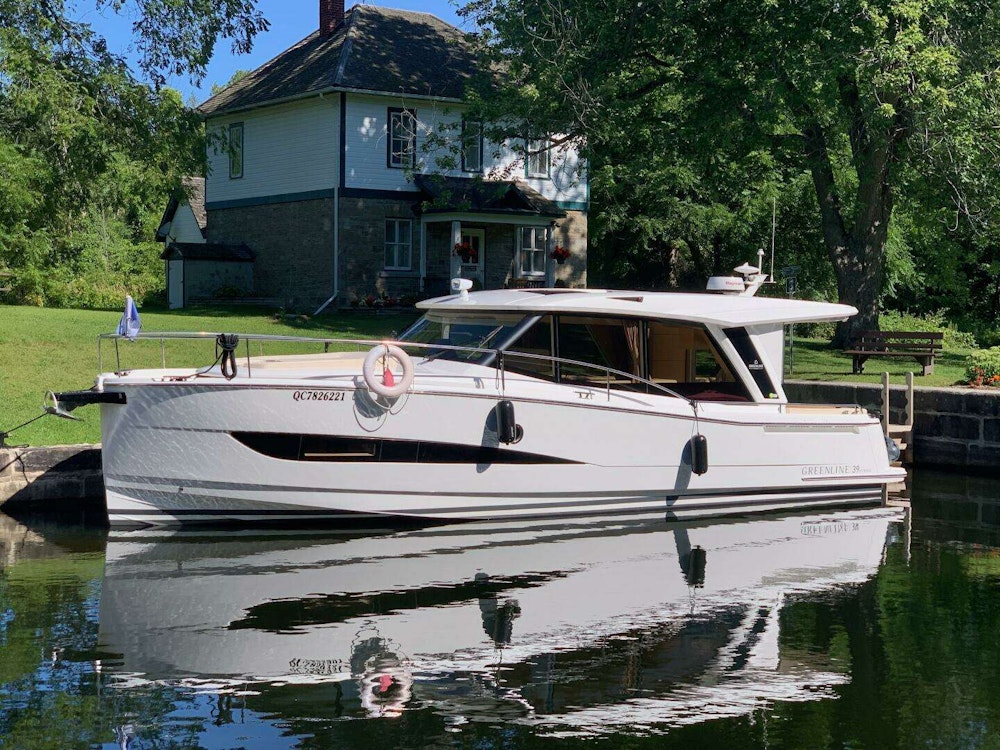 Greenline Hybrid Yacht For Sale