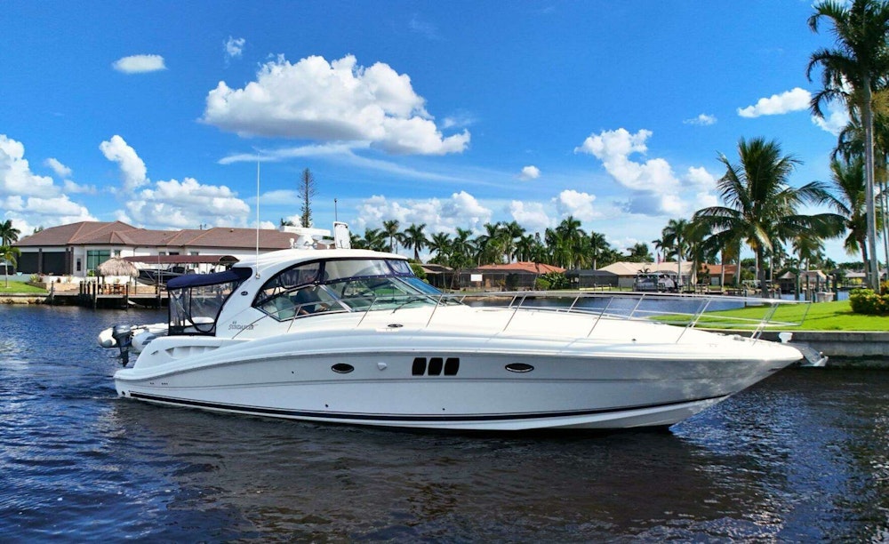 Sea Ray Sundancer 44DA Yacht For Sale
