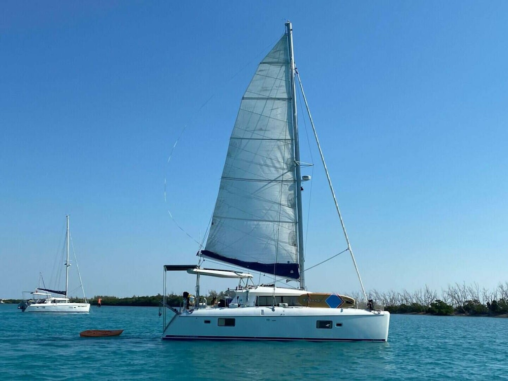Lagoon  Yacht For Sale