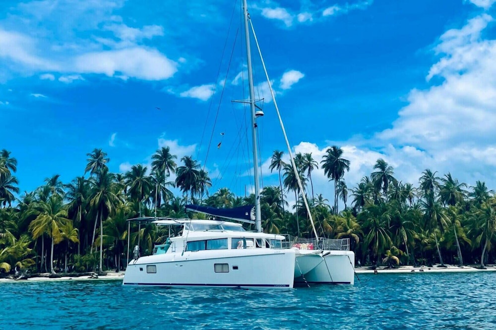 Lagoon  Yacht For Sale