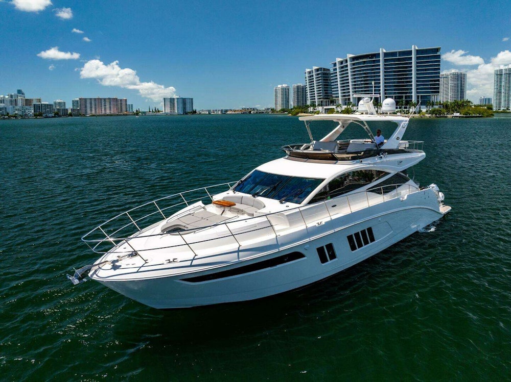 Sea Ray L650 Fly Yacht For Sale