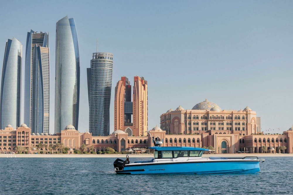Axopar XC Cross Cabin Brabus Yacht For Sale