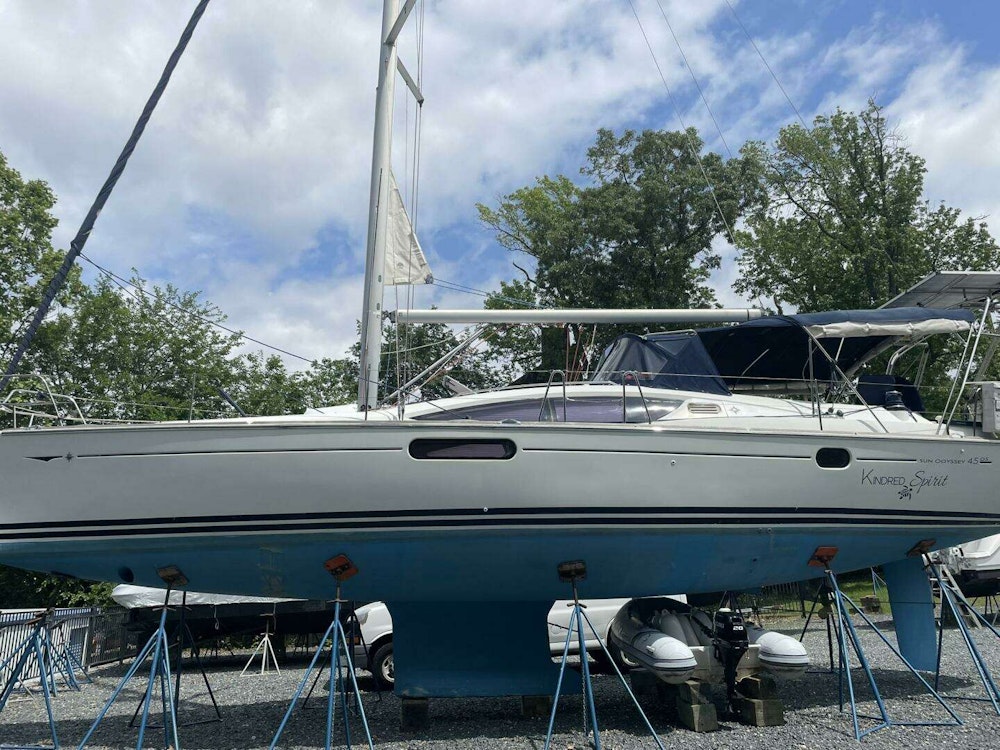 Jeanneau Sun Odessey 45 DS Yacht For Sale