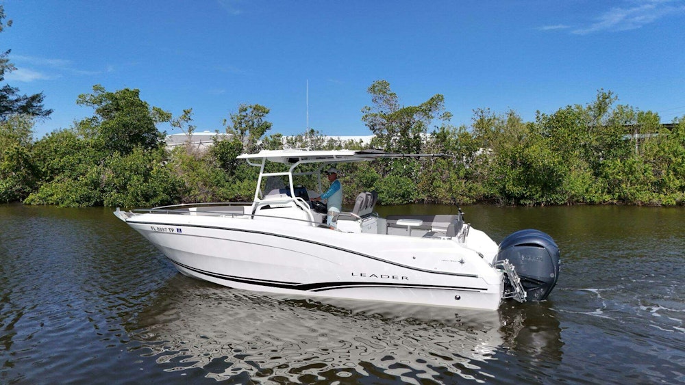 Jeanneau Leader 9.0 CC Yacht For Sale