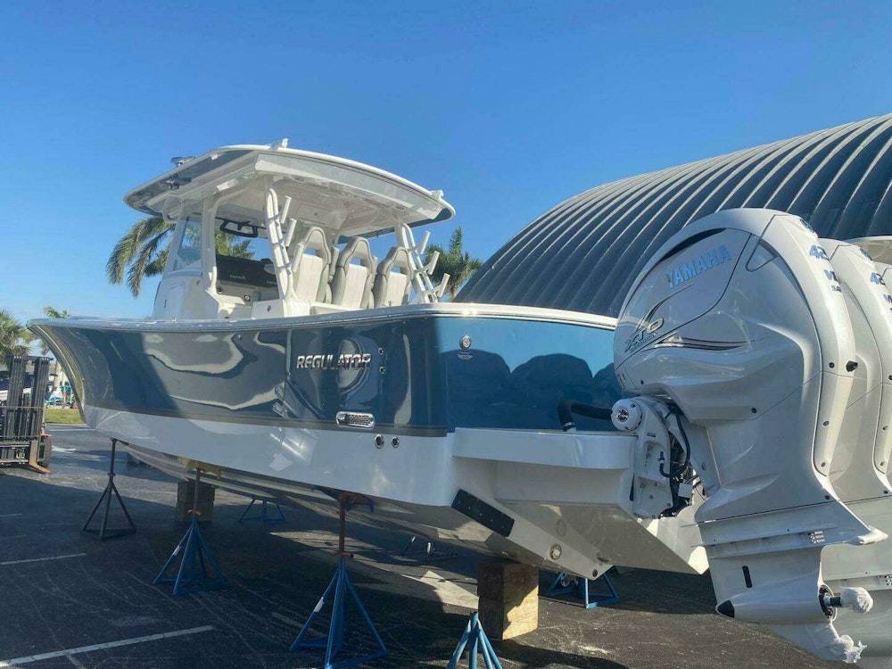 Regulator 37 Yacht For Sale