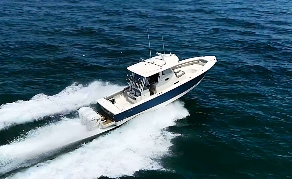 Regulator 37 Yacht For Sale