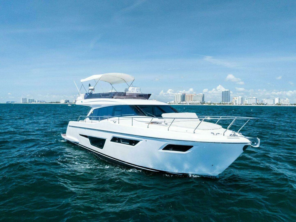 Ferretti Yachts  Yacht For Sale