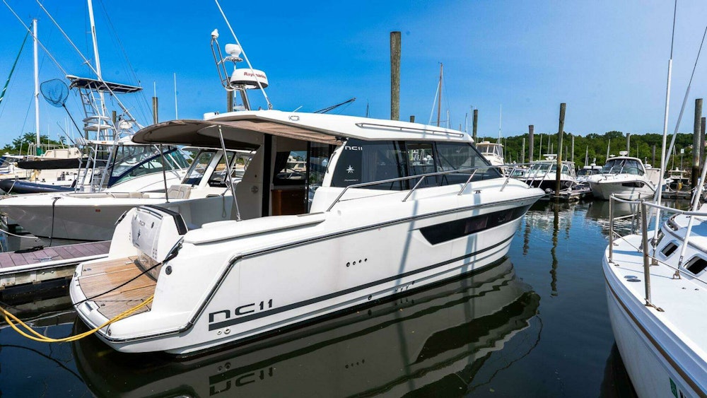 Jeanneau NC 11 Yacht For Sale