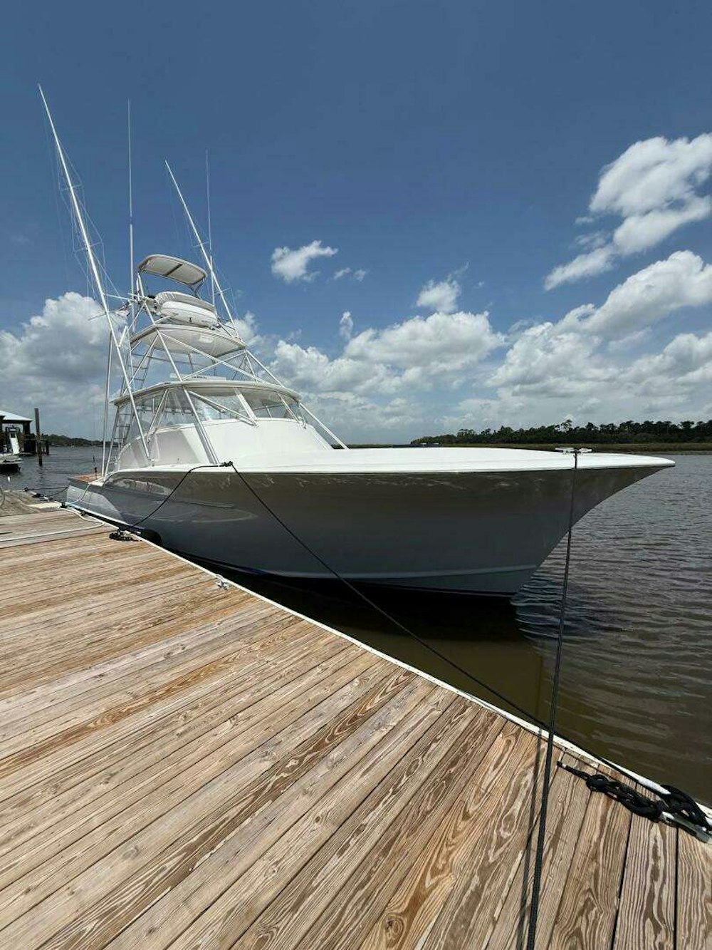 Custom Carolina Express Yacht For Sale