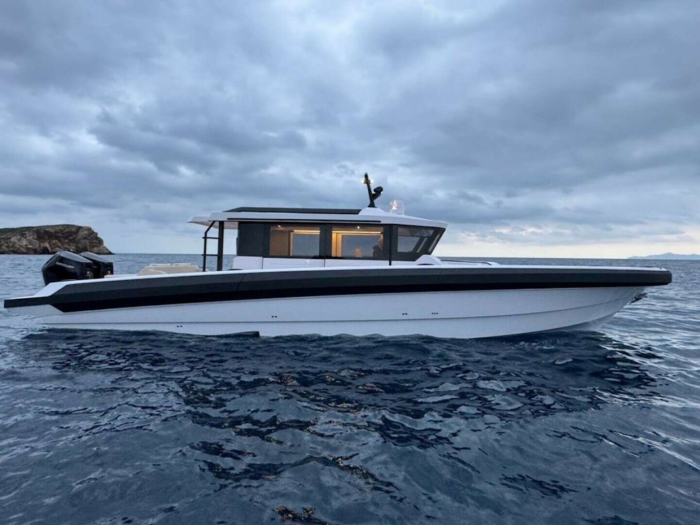 Technohull XPD Yacht For Sale