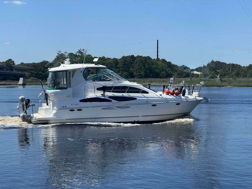 Cruisers Yachts 415 Express Yacht For Sale