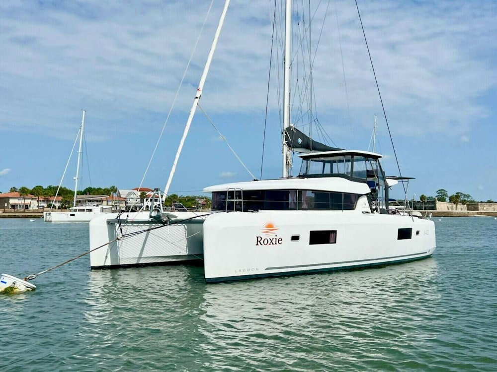Lagoon  Yacht For Sale