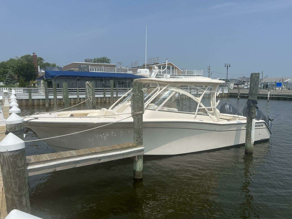 Grady-White  Yacht For Sale
