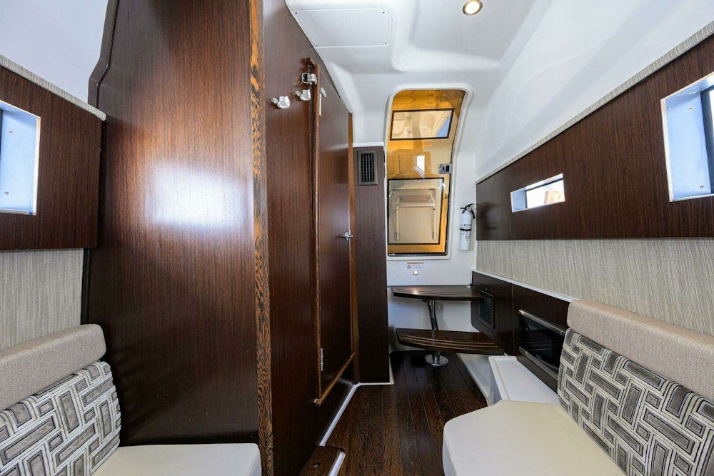 Pursuit S378 Sport Yacht For Sale