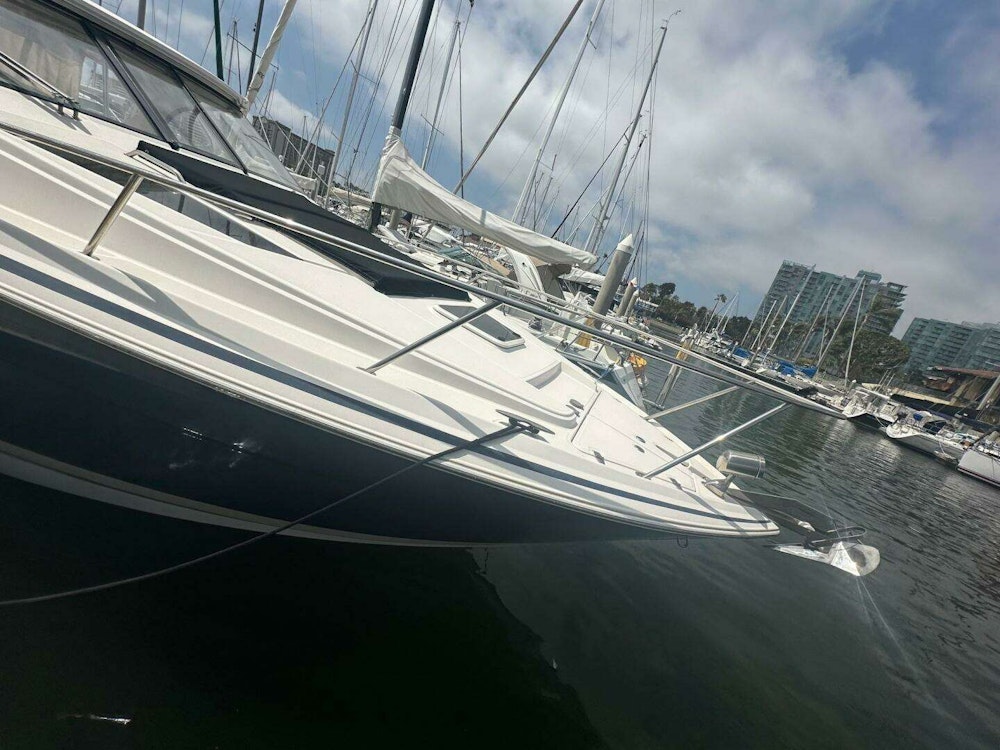 Regal 35 Sport Coupe Yacht For Sale