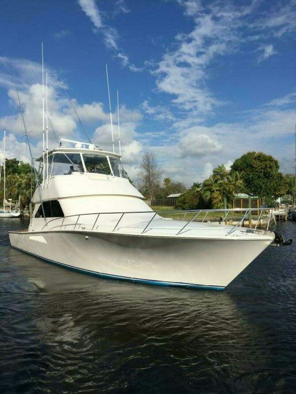 Viking 52 Convertible Yacht For Sale