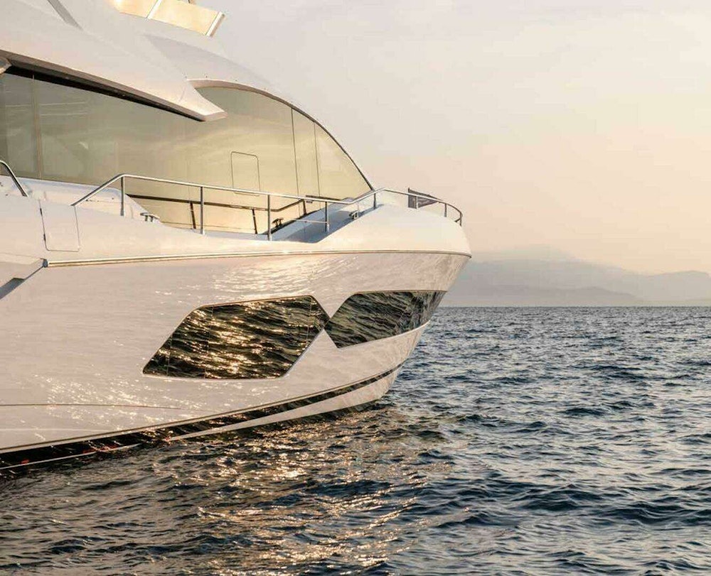 Sunseeker Flybridge Yacht For Sale