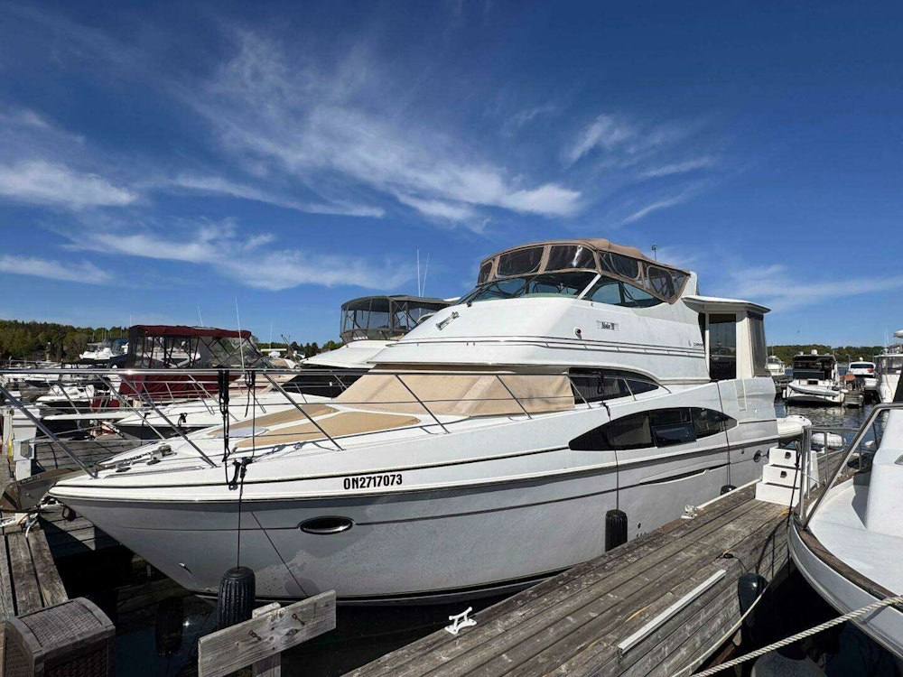 Carver 466 Motor Yacht Yacht For Sale