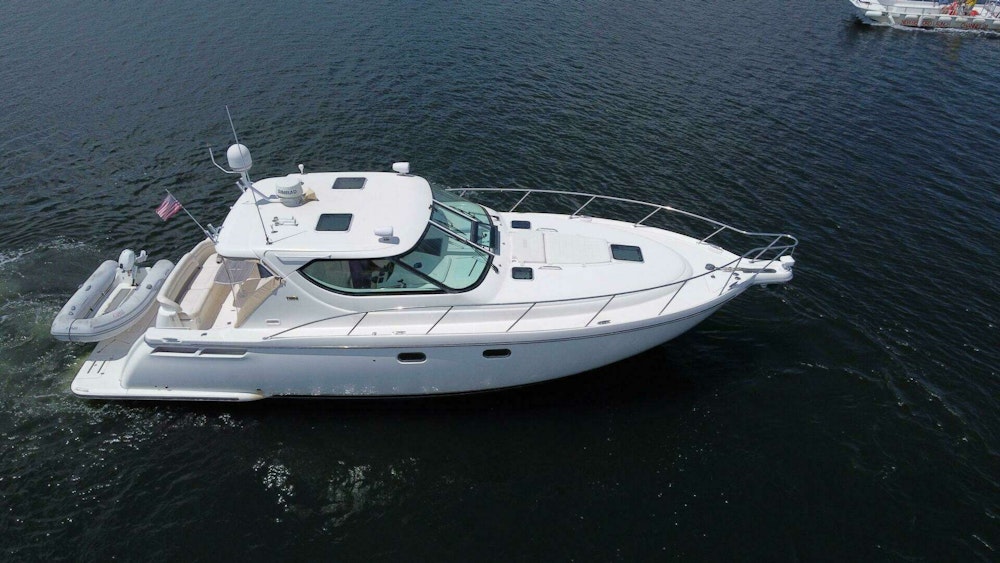 Tiara Yachts 43 Sovran Yacht For Sale