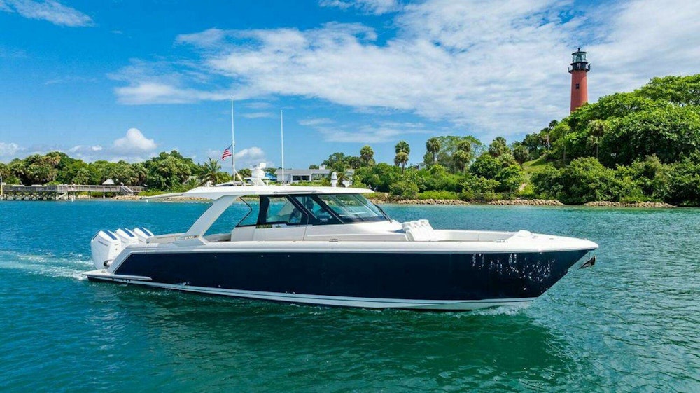 Tiara Yachts 48 LS Yacht For Sale