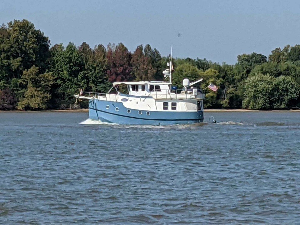 Great Harbour GH37 Yacht For Sale