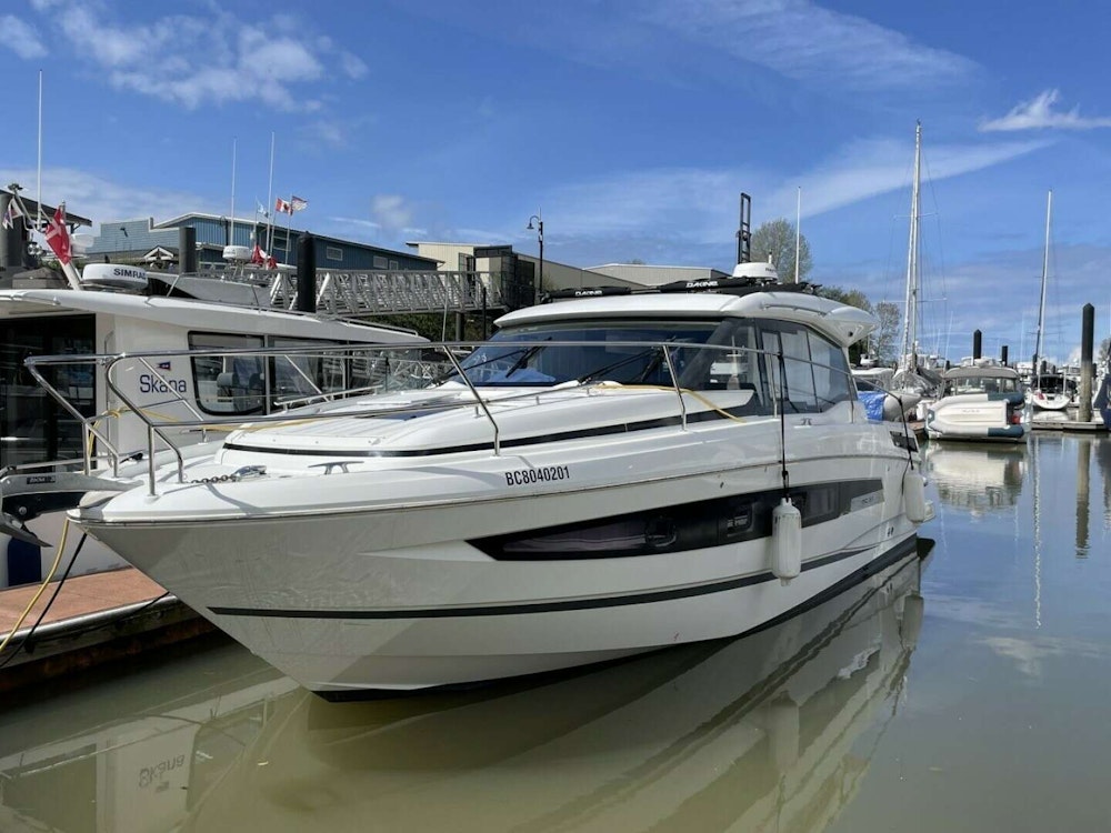 Jeanneau NC 37 Yacht For Sale