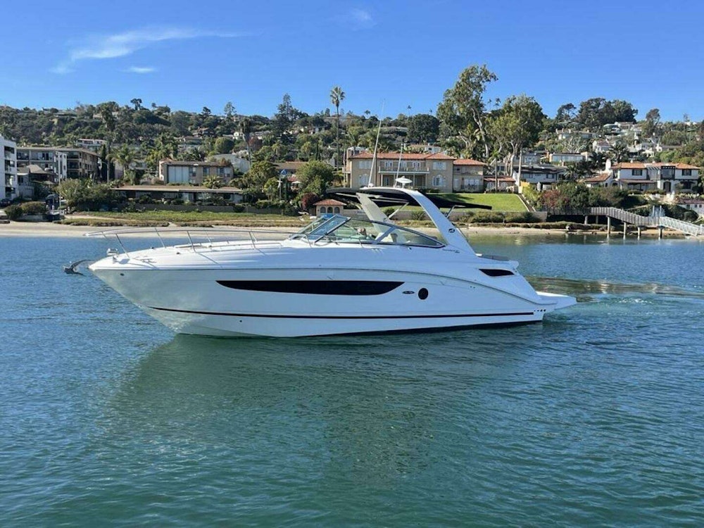 Sea Ray 350 Sundancer Yacht For Sale