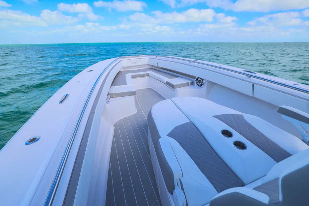 BlackWater 43 Sportfish Yacht For Sale