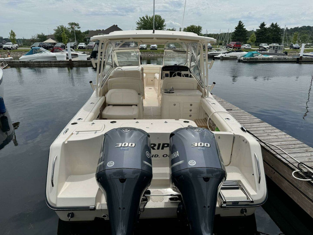 Grady-White Freedom 307 Yacht For Sale
