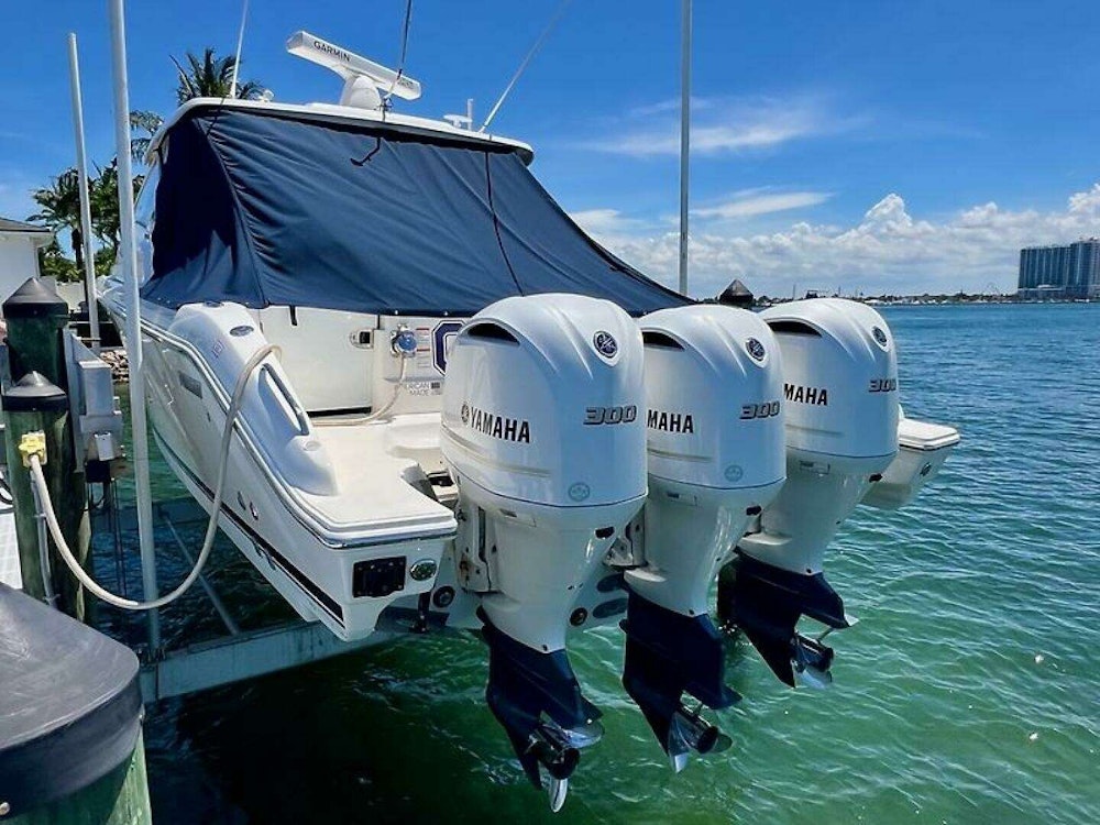 Pursuit 365 Dual Console Yacht For Sale