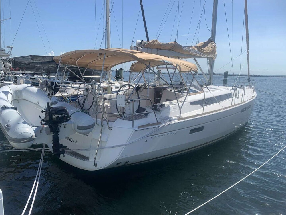 Jeanneau 479 Yacht For Sale