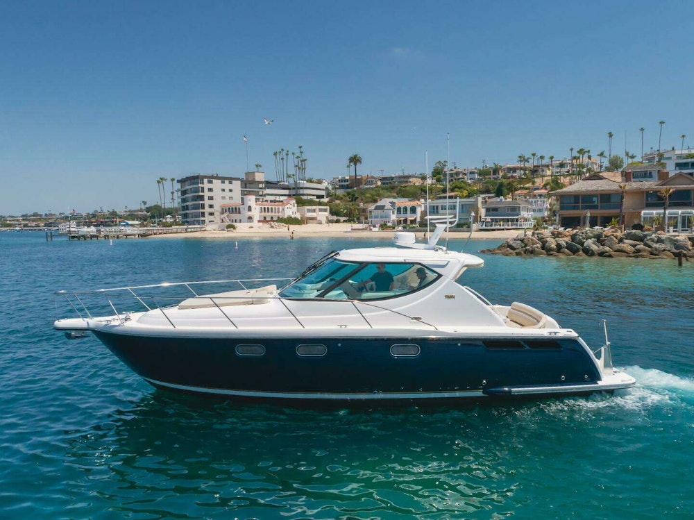 Tiara Yachts 3900 Sovran Yacht For Sale