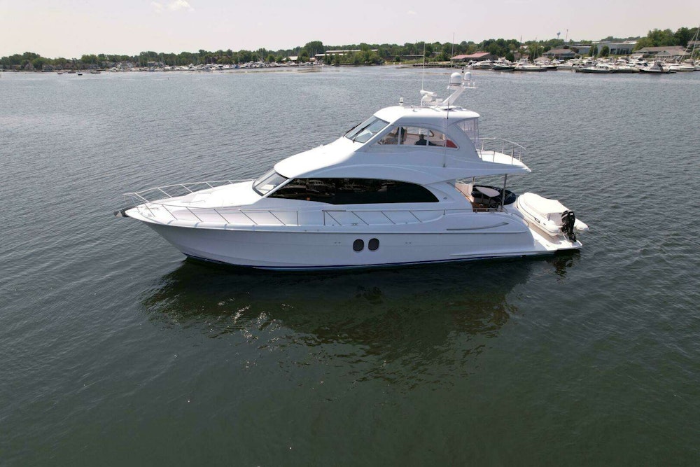 Hatteras 60 Motor Yacht Yacht For Sale