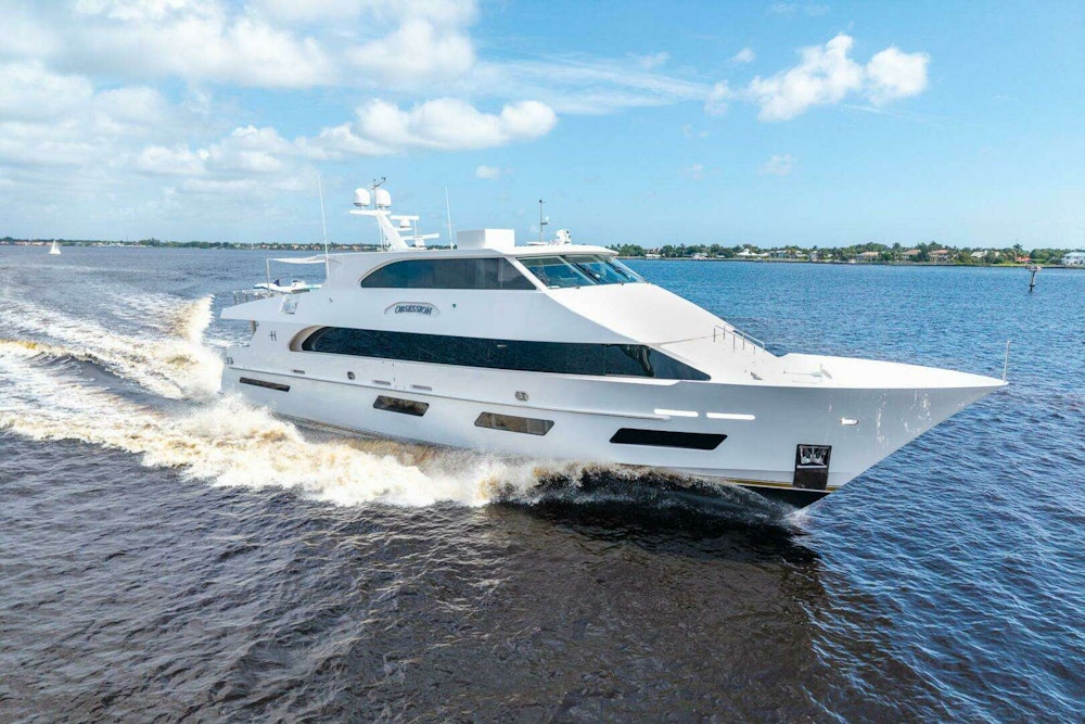 Hargrave Skylounge Yacht For Sale