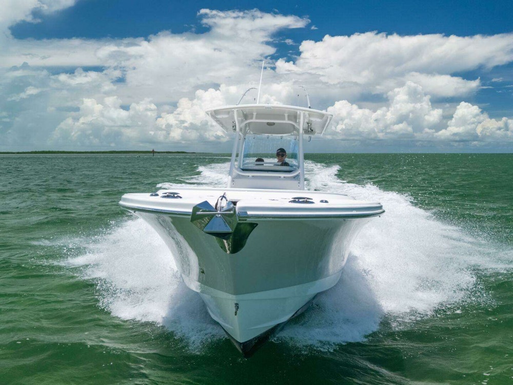 Edgewater 318CC Yacht For Sale
