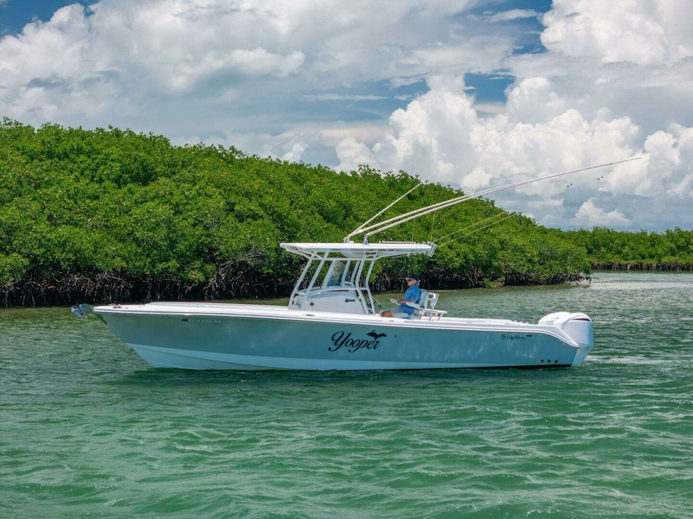 Edgewater 318CC Yacht For Sale