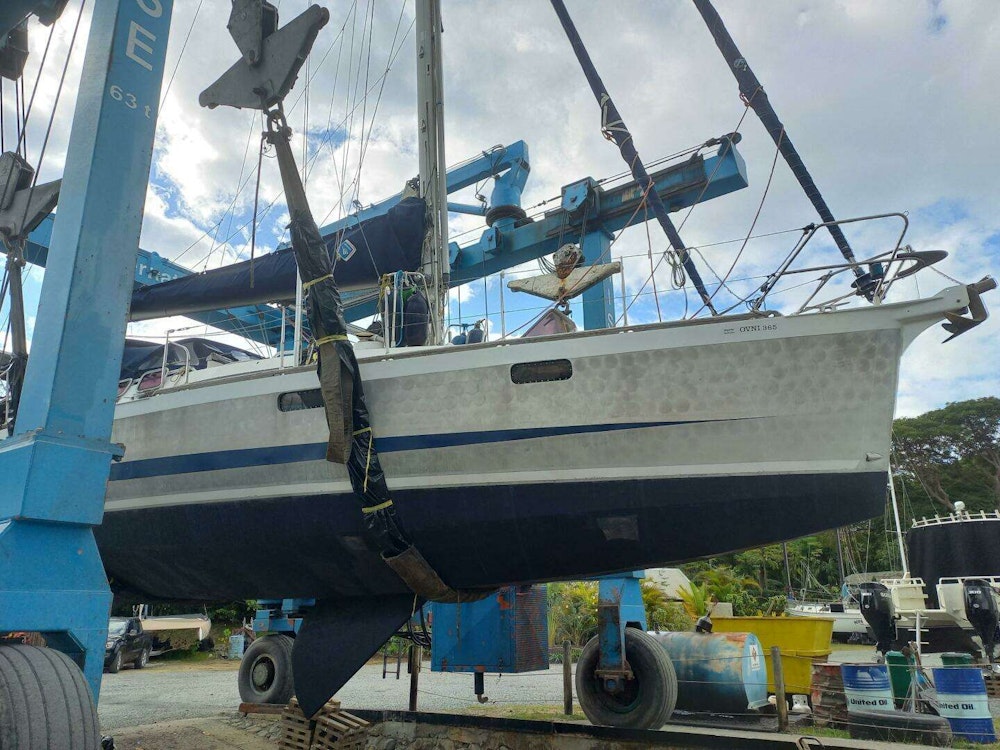 Alubat Ovni 365 Yacht For Sale